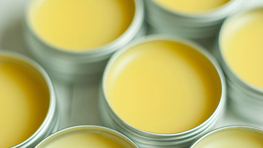 How to make vegan lip balm at home without beeswax